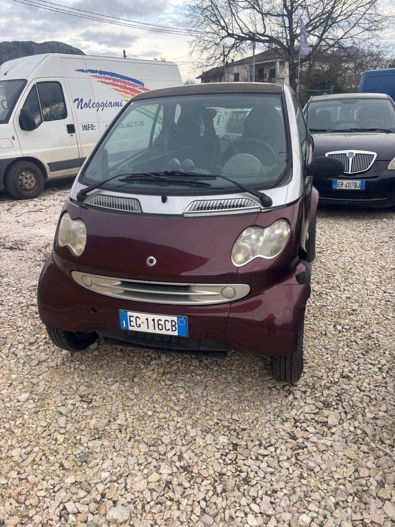 Smart Smart 700 fusa carrozzeria rovinata