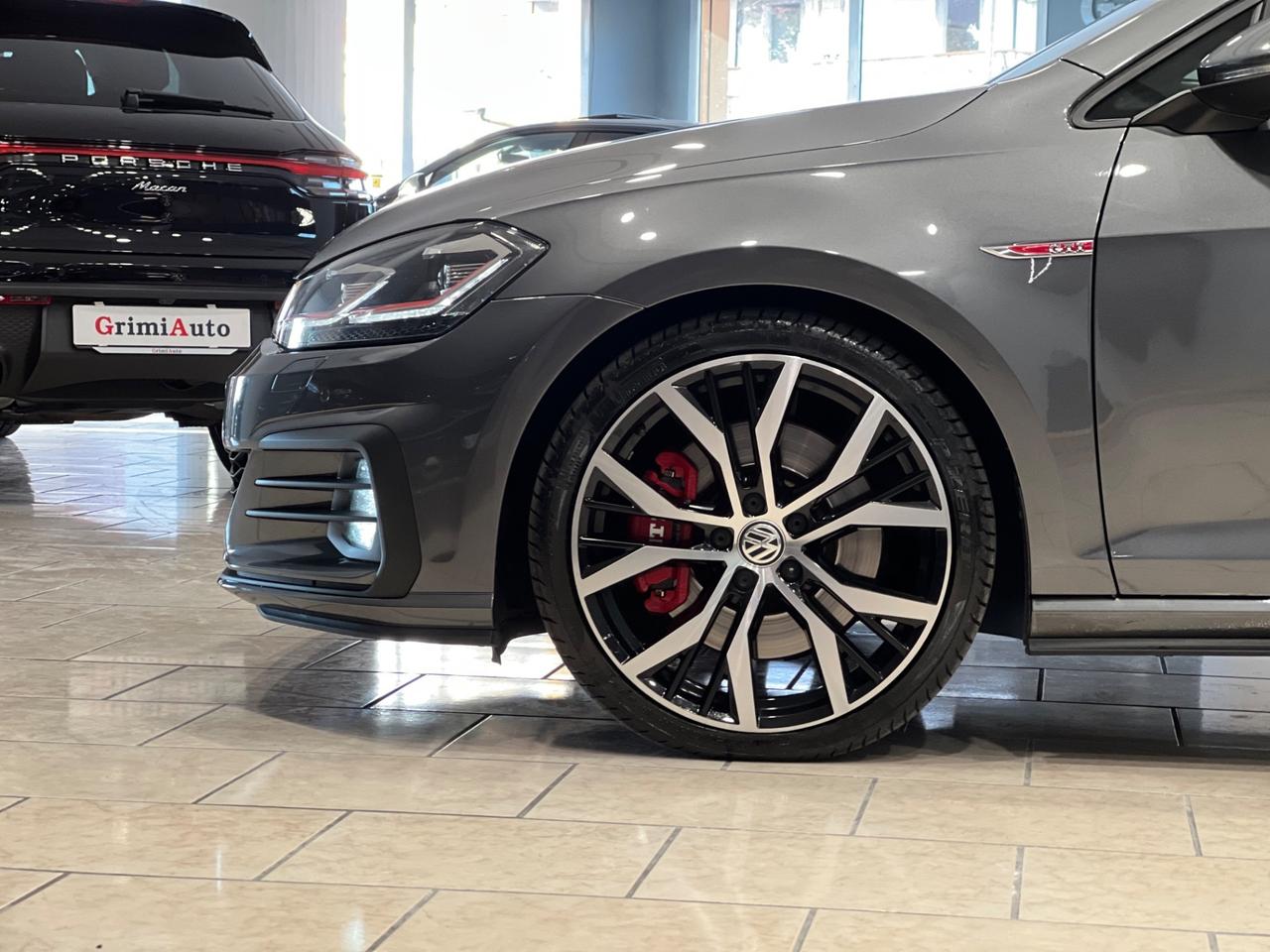 Volkswagen Golf GTI Performance 2.0 245 CV TSI DSG 5p. BMT