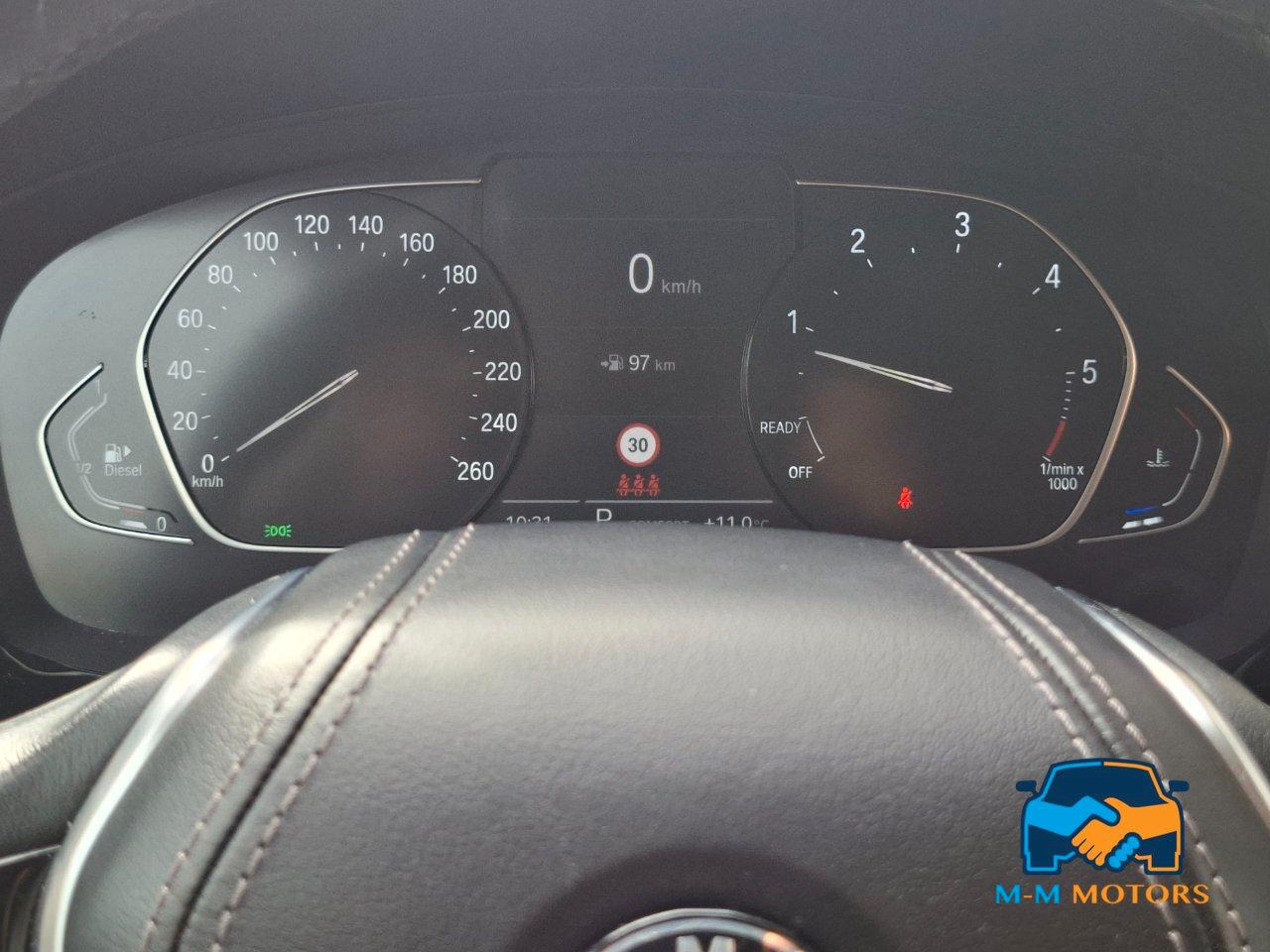 BMW 520 d Touring Luxury doppio treno di gomme