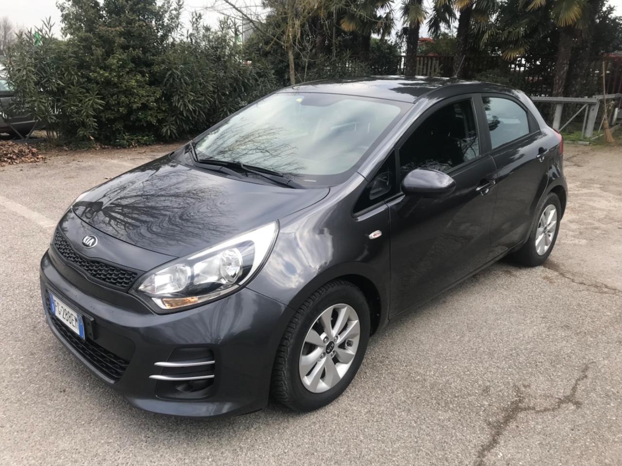 Kia Rio 1.1 CRDi 5p. Cool