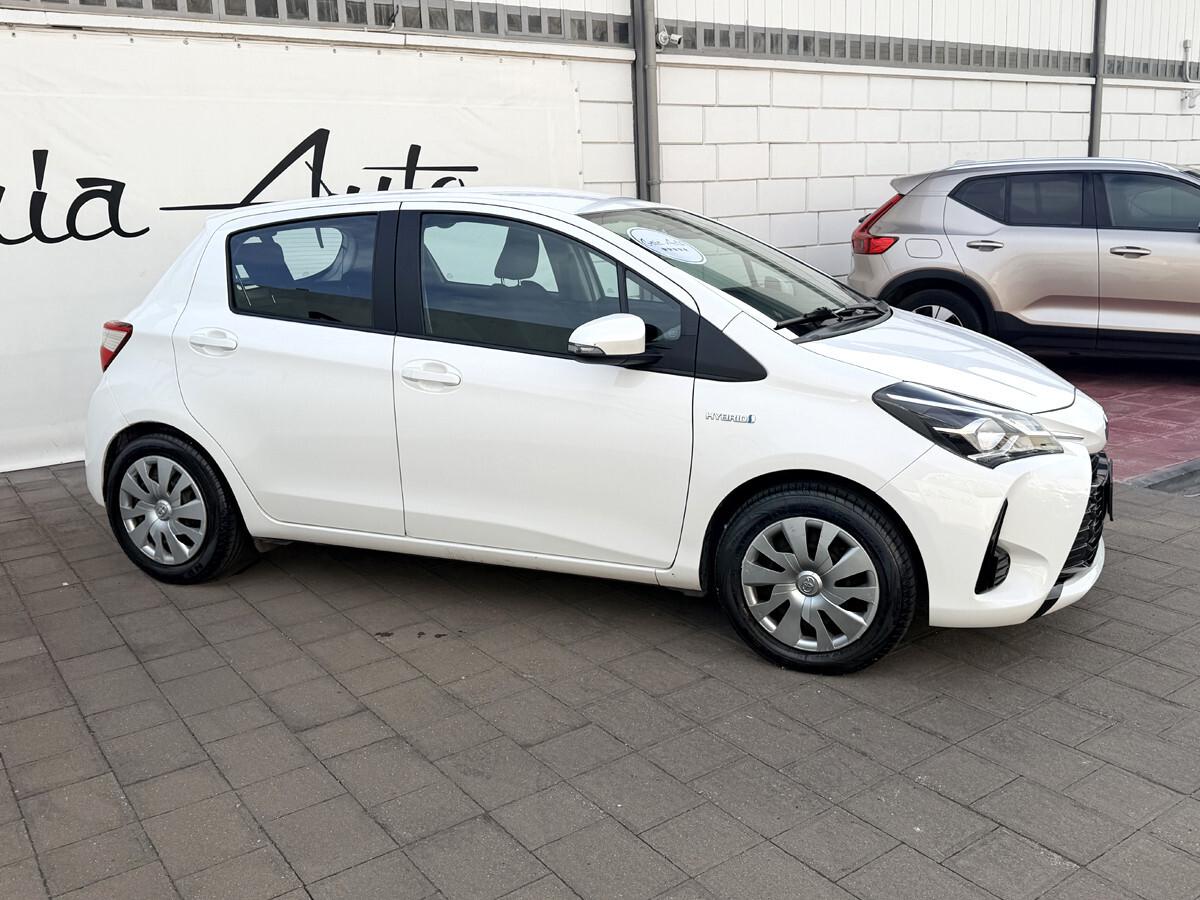 Toyota Yaris 1.5 Hybrid 5 porte Active