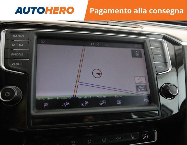 VOLKSWAGEN Passat Variant 2.0 TDI DSG Executive BlueMotion Tech.