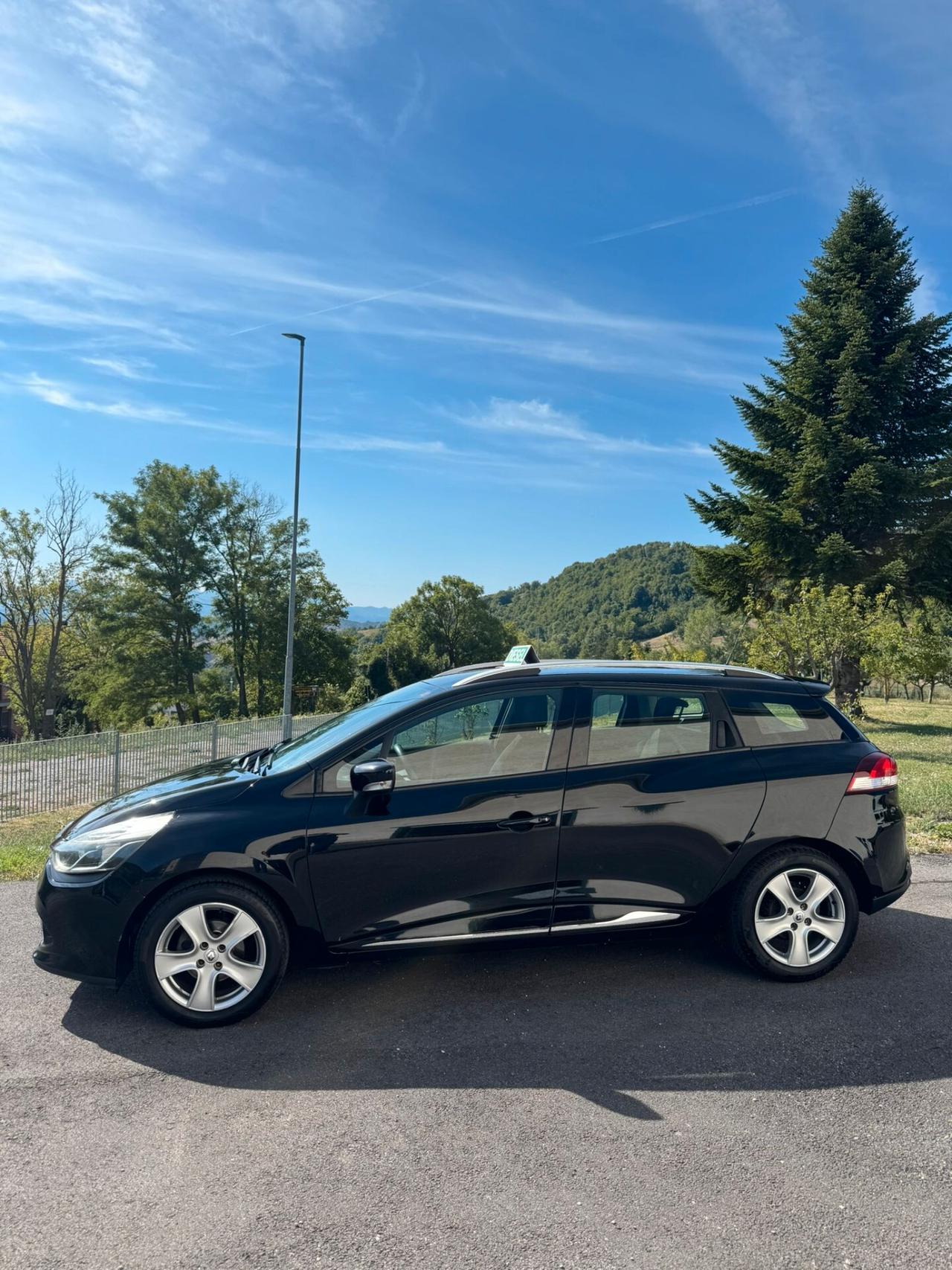 Renault Clio Sporter 1.5 dCi 8V 75CV Live