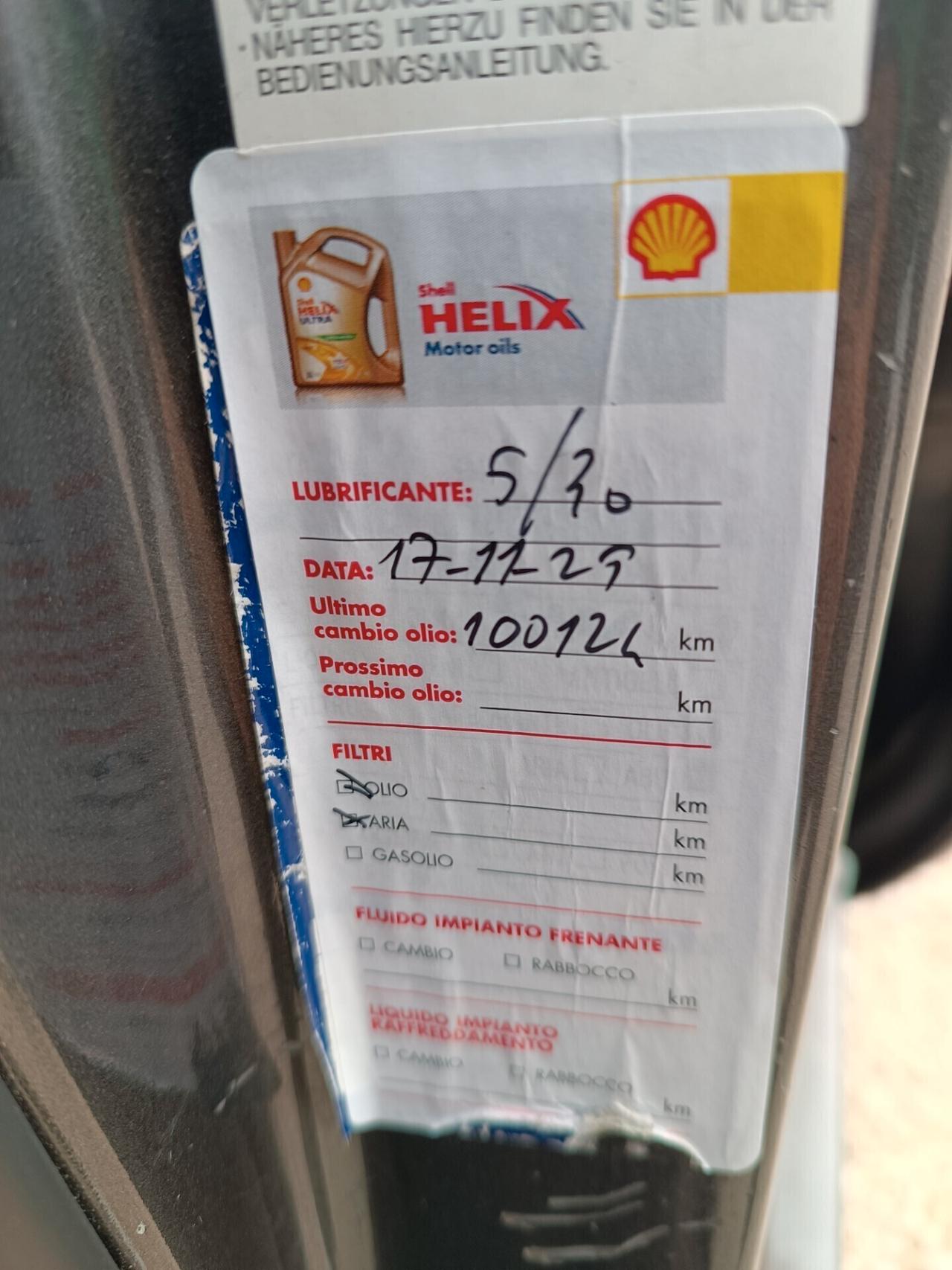 Toyota Yaris 1.3 benzina garanzia