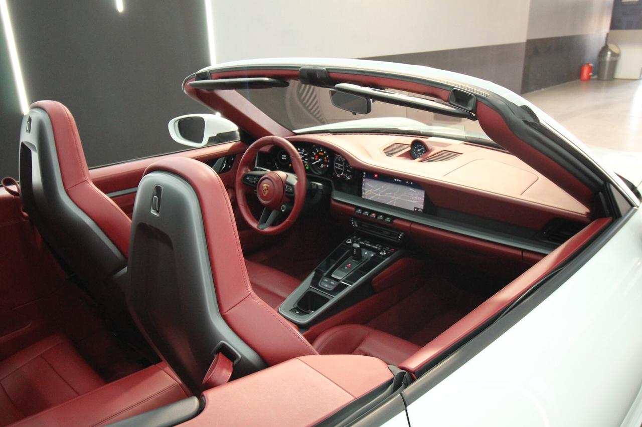PORSCHE CARRERA 911 CABRIO