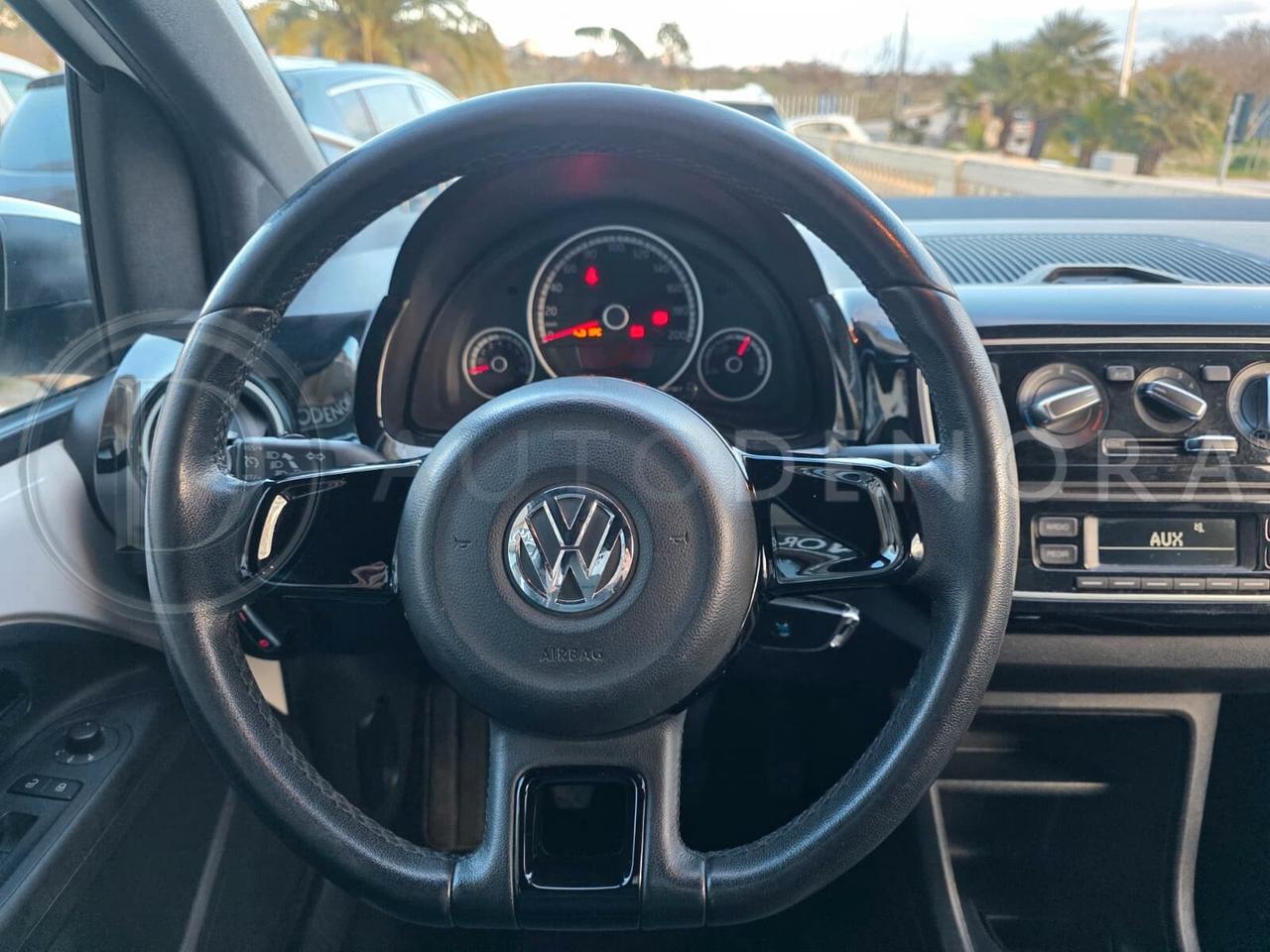 Volkswagen up! 1.0 5p. eco move BlueMotion Technology#METANO#PELLE#CRUISE#SEDILI RISCALDABILI