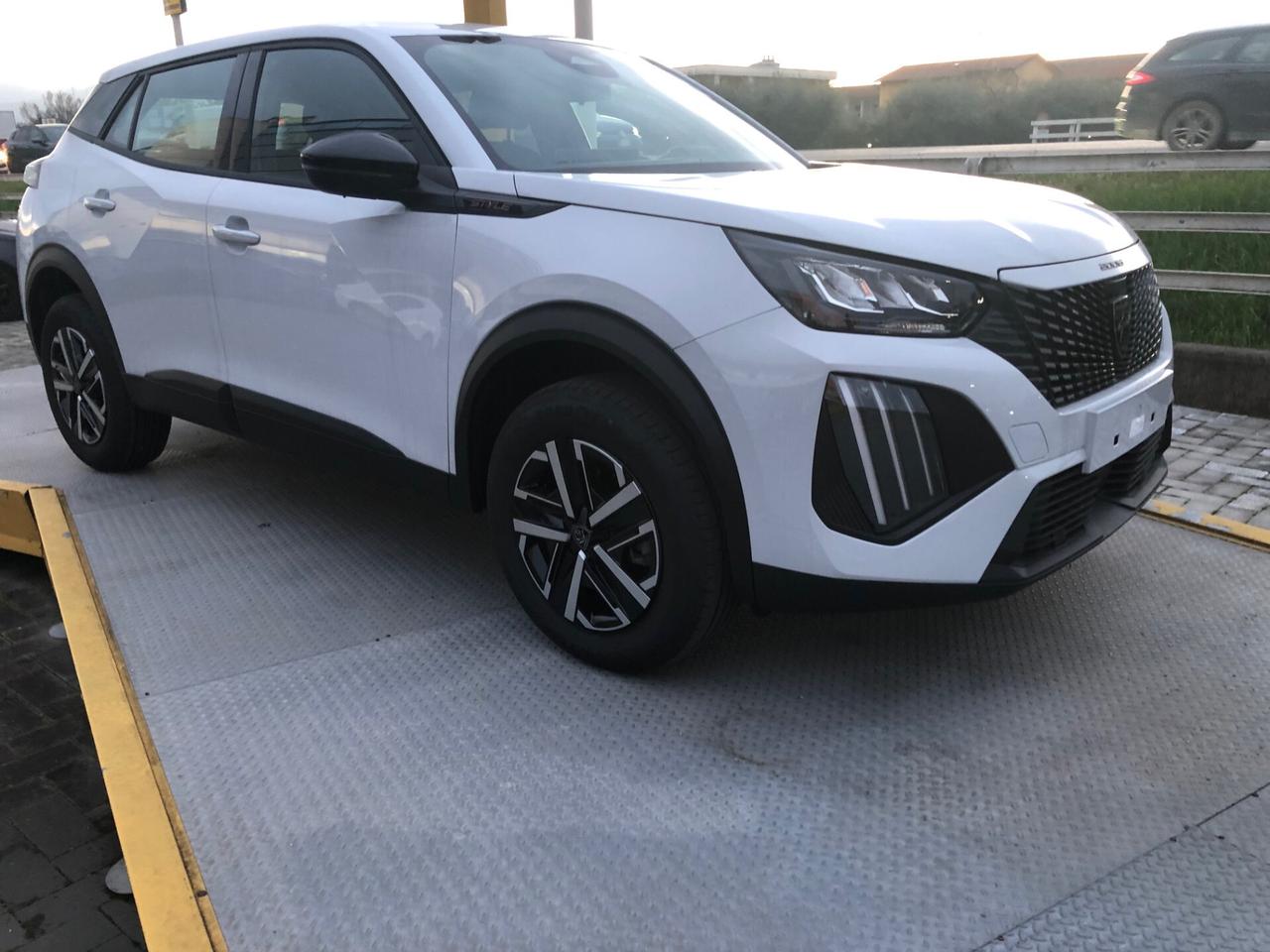 Peugeot 2008 PureTech 100 S&S Style