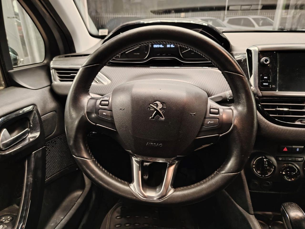 Peugeot 208 BlueHDi 100 S&S 5 porte Signature