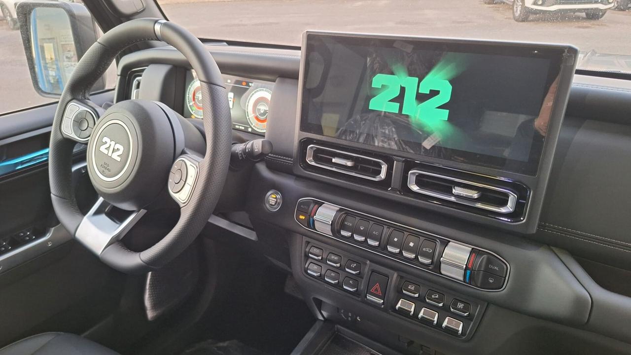 EMC 212 2.0 TGDI 8AT 4WD OFFICER