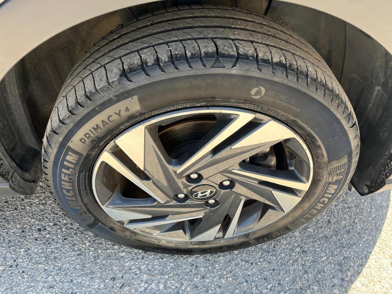 Hyundai Bayon X-Line-benz-km 50000-2023