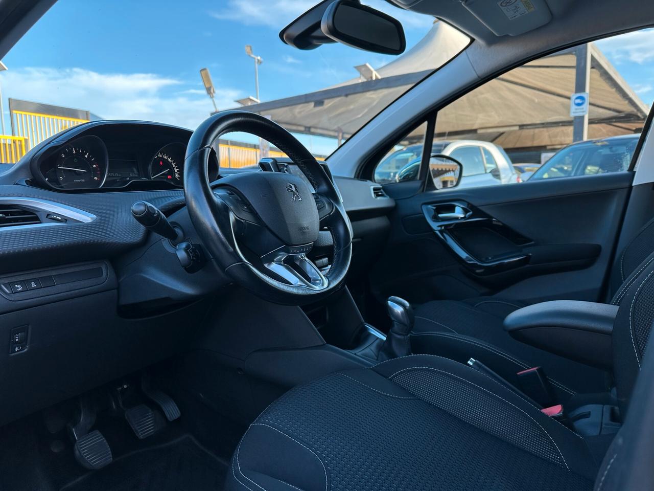 PEUGEOT 208 1.6 BlueHDi 75 5 porte Allure