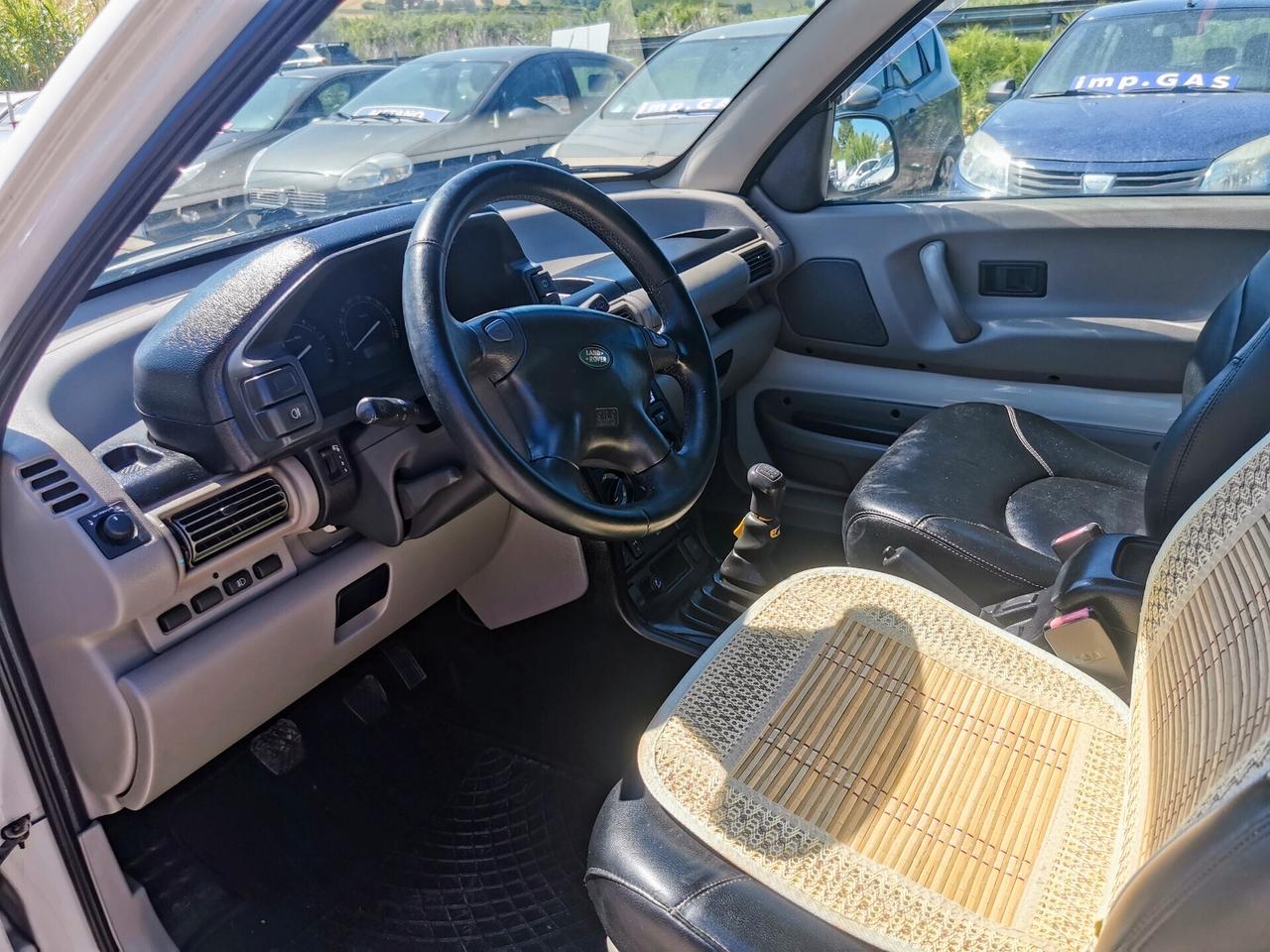 Land Rover Freelander 2.0 Diesel 4x4 AUTOCARRO