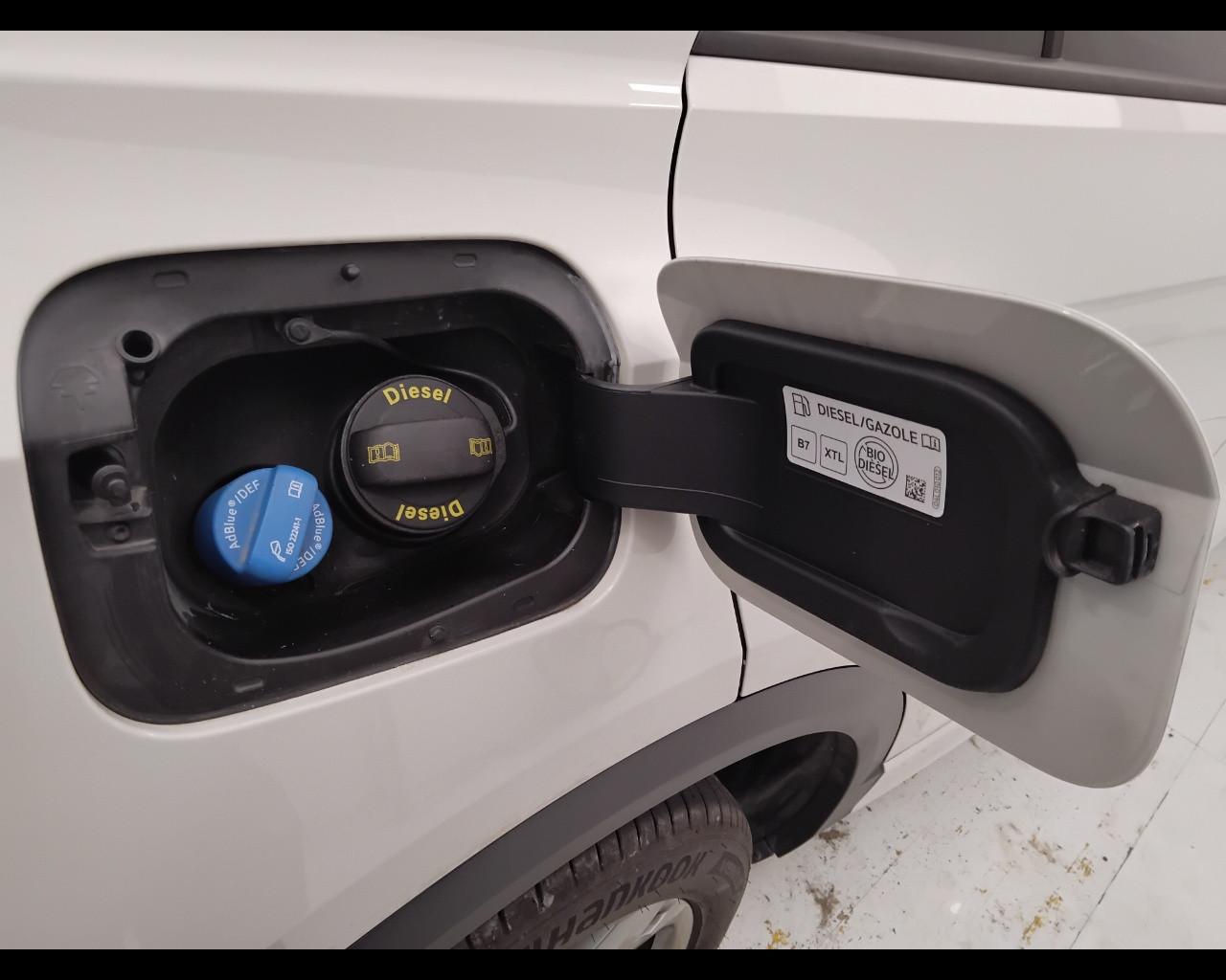 VOLKSWAGEN T-Roc I 2022 - T-Roc 2.0 tdi R-Line 115cv