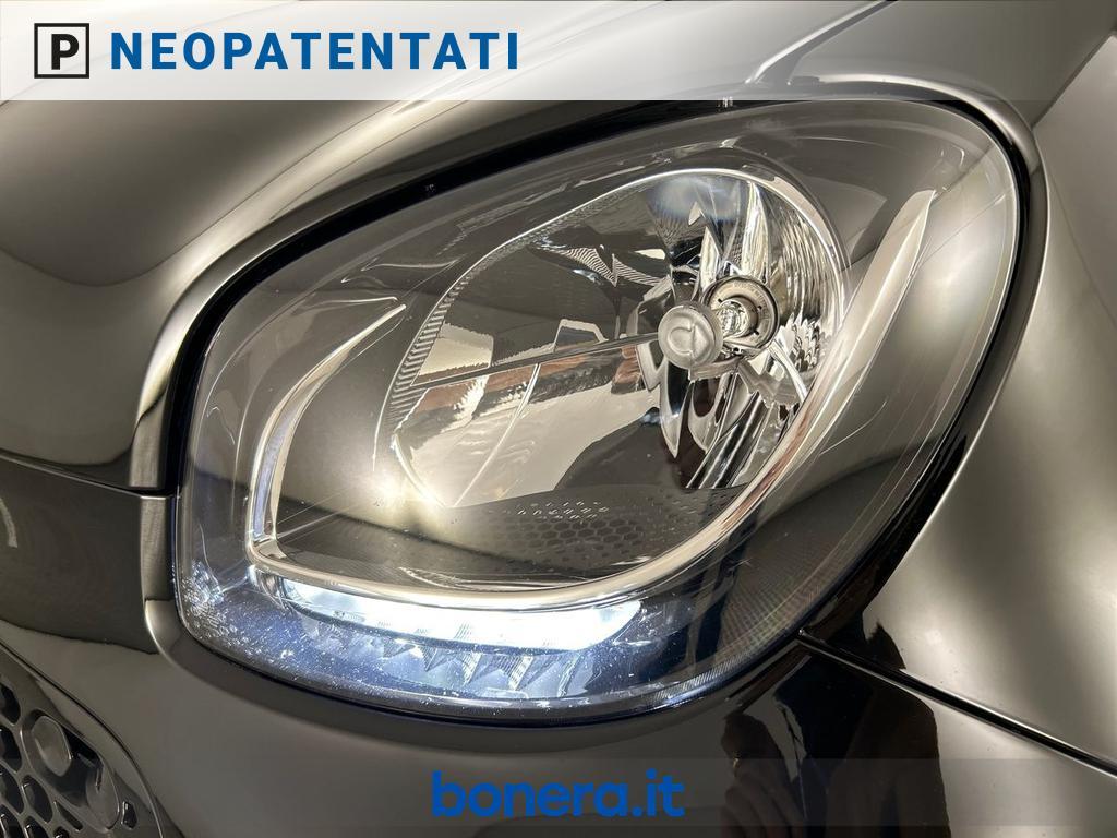 Smart fortwo cabrio 22kW EQ Pure