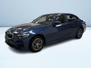 BMW Serie 3 Berlina 318 d Mild Hybrid 48V Business Advantage Steptronic