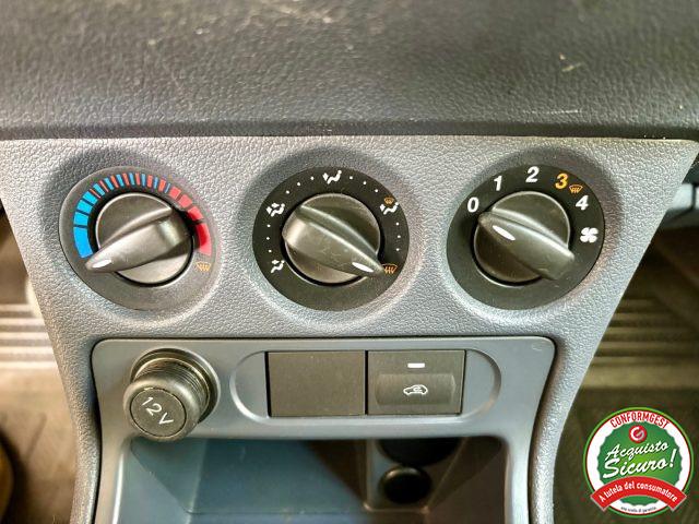 FORD Tourneo Connect 200S 1.8 TDCi/75 PC N1