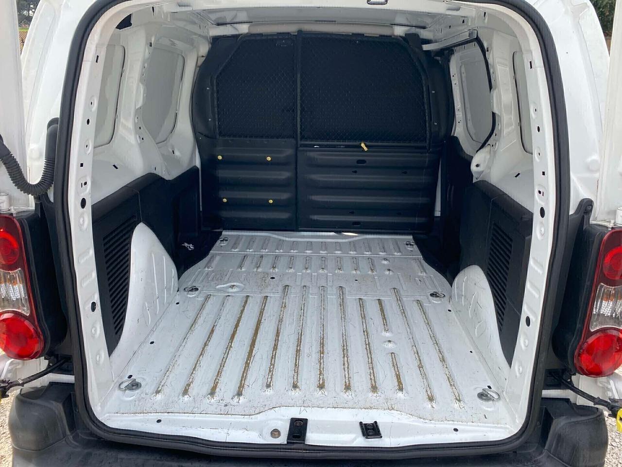 Peugeot Partner 1.6HDi 75cv Iva Inclusa