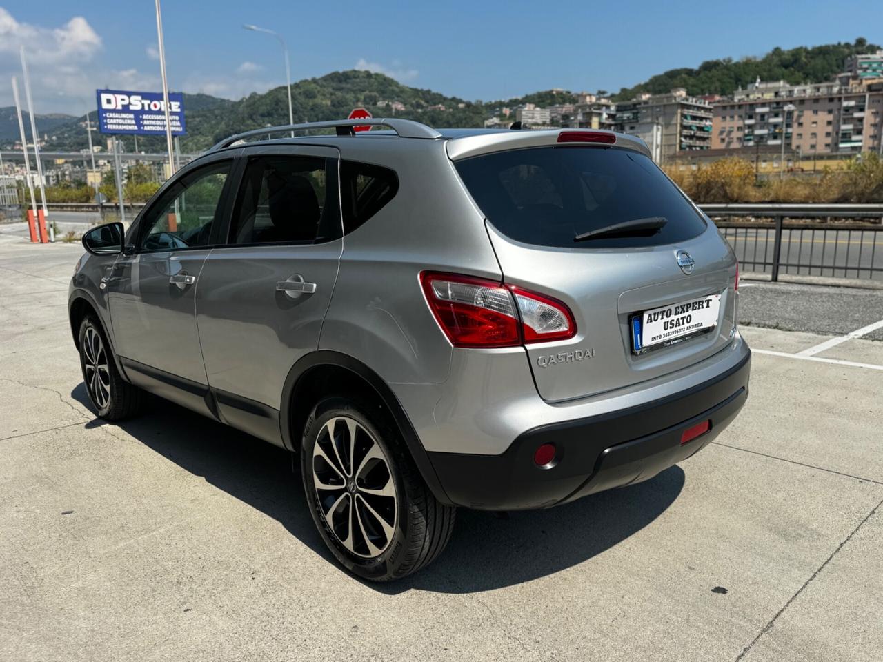 Nissan Qashqai 1.5 dCi DPF Tekna 2012