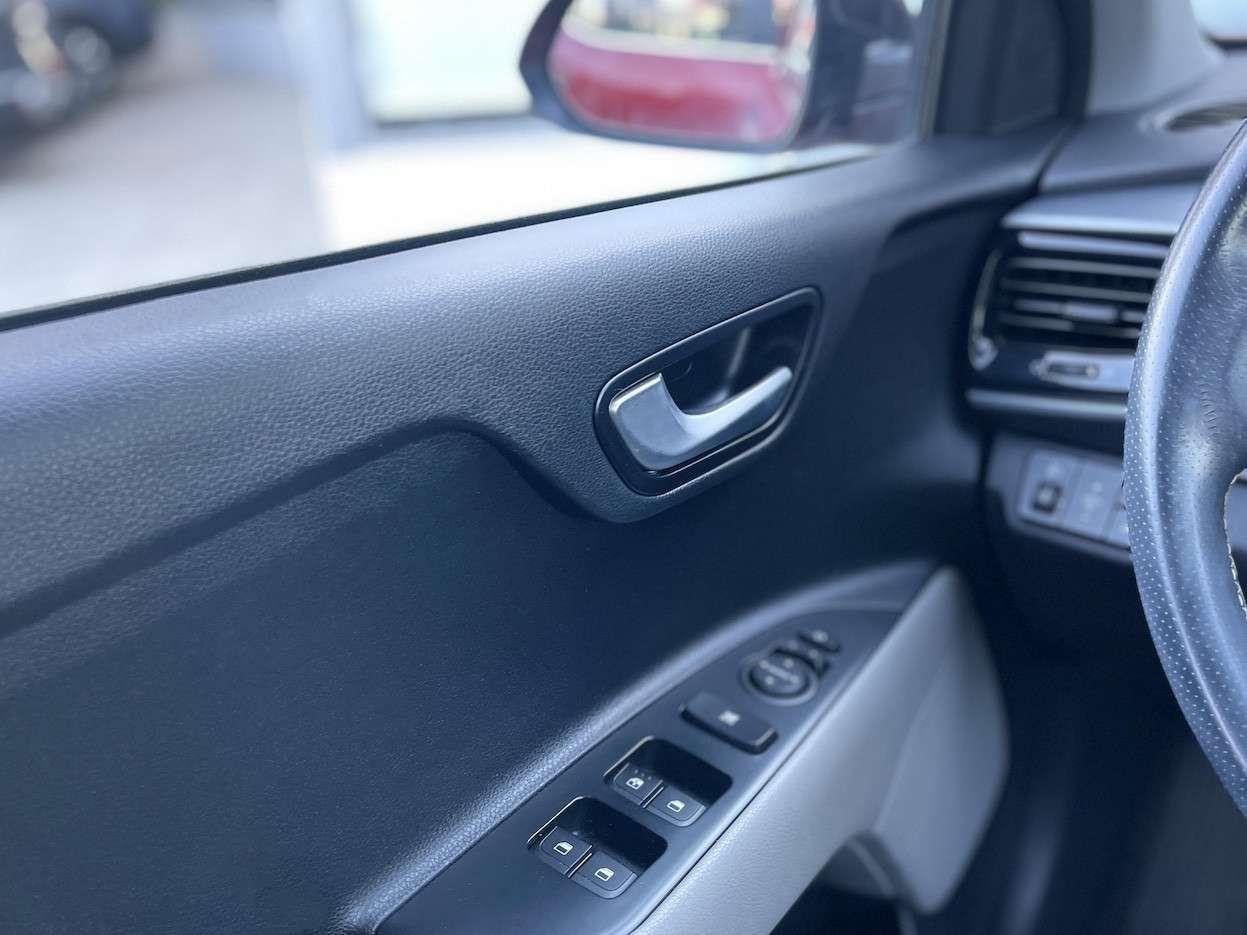 Kia Stonic 1.0 T-GDi 120CV E6 Neo. Automatica - 2018