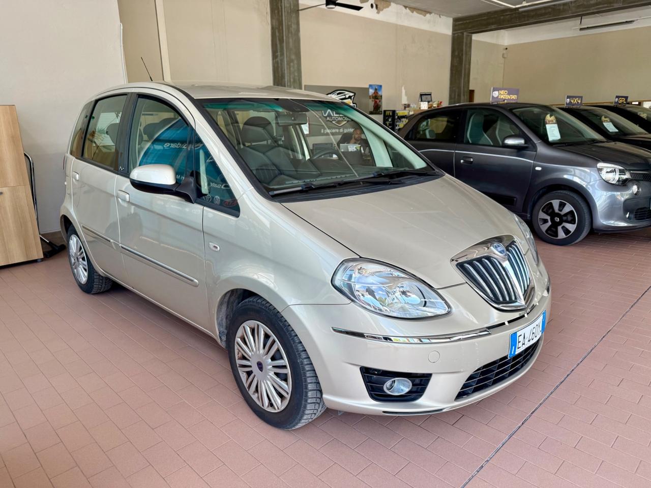 Lancia MUSA 1.4benz 77cv Neopat solo 53.000km