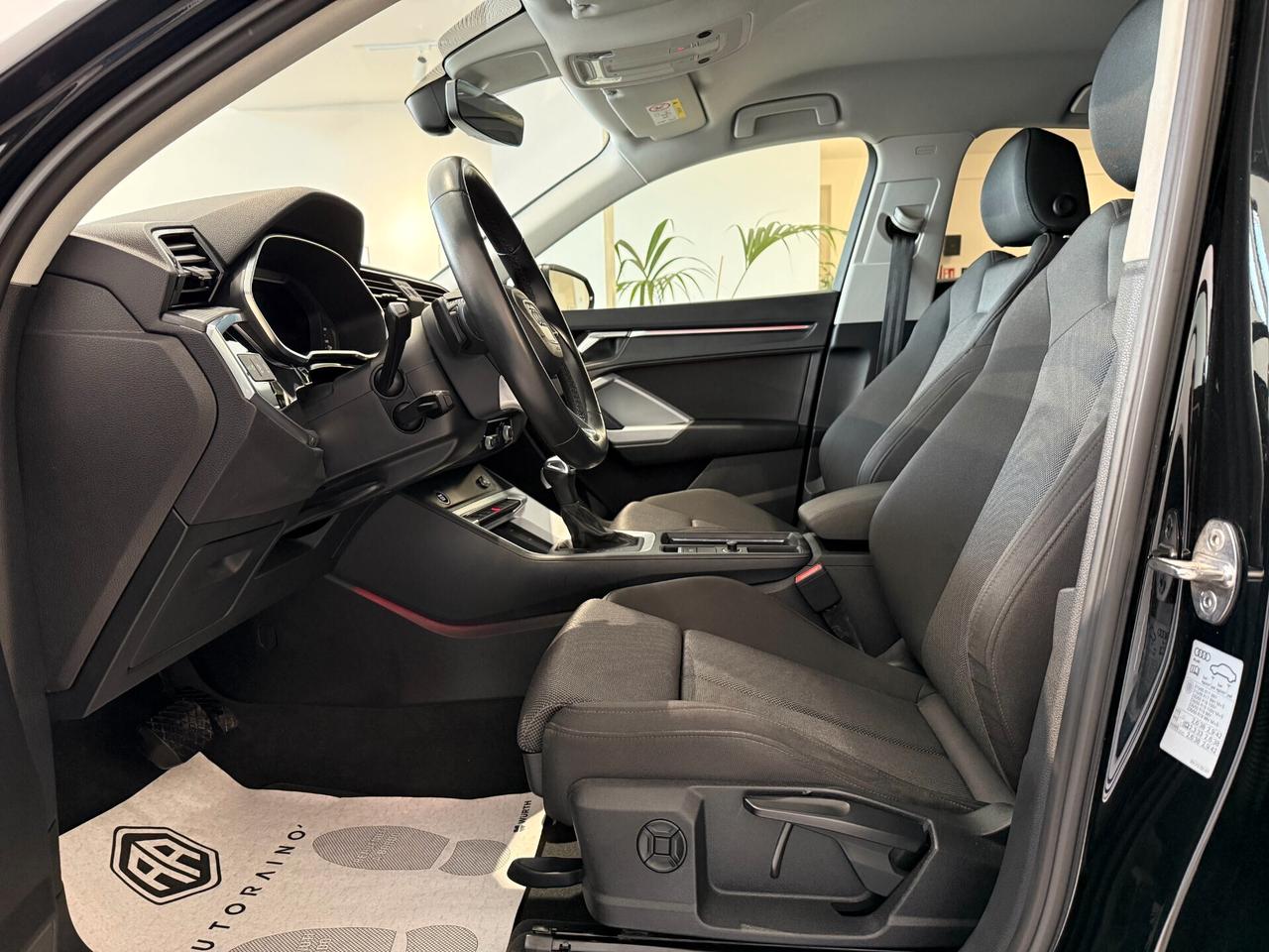 Audi Q3 SPB 45 TFSI e S tronic line edition