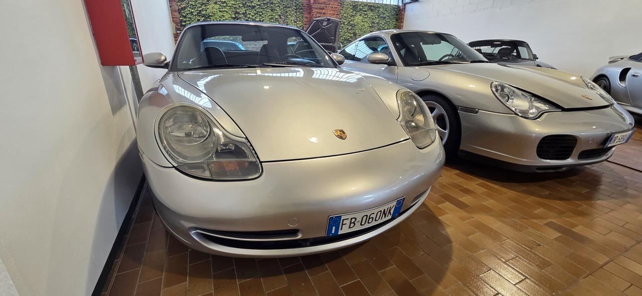 996 911 Porsche Carrera Cabriolet asi Italia Book