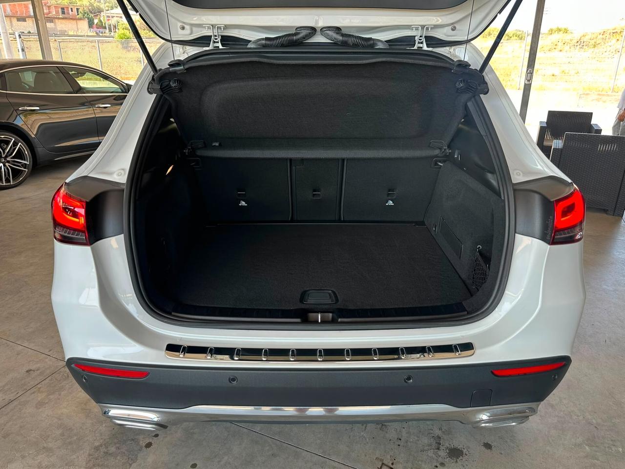 MERCEDES GLA 200 MERCEDES BENZ. 4MATIC SPORT PLUS