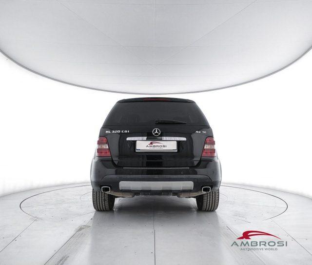 MERCEDES-BENZ ML 320 320 CDI - PER OPERATORI DEL SETTORE