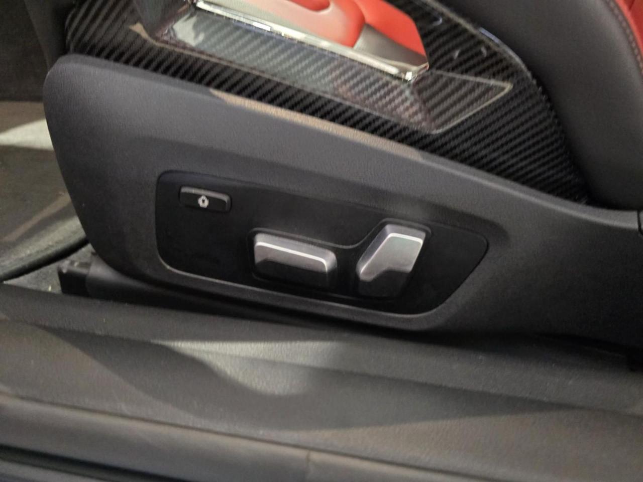 BMW M4 Competition M xDrive