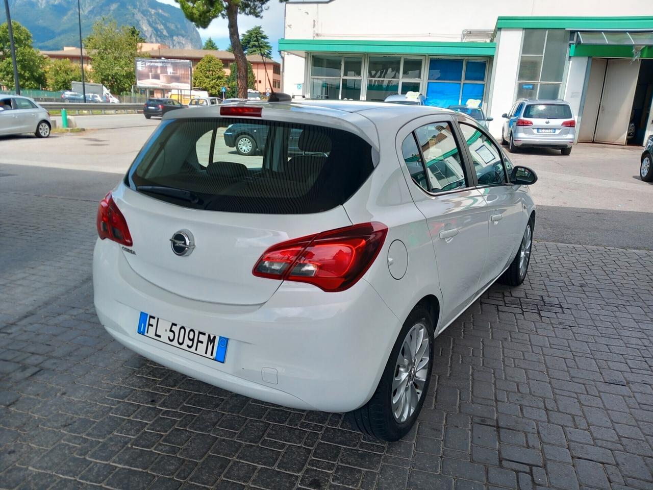 Opel Corsa 1.2 EURO 6B