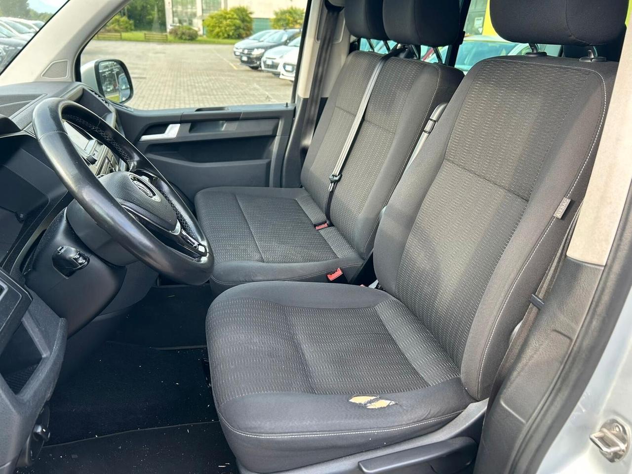 Volkswagen Caravelle 2.0 TDI 150CV Comfortline