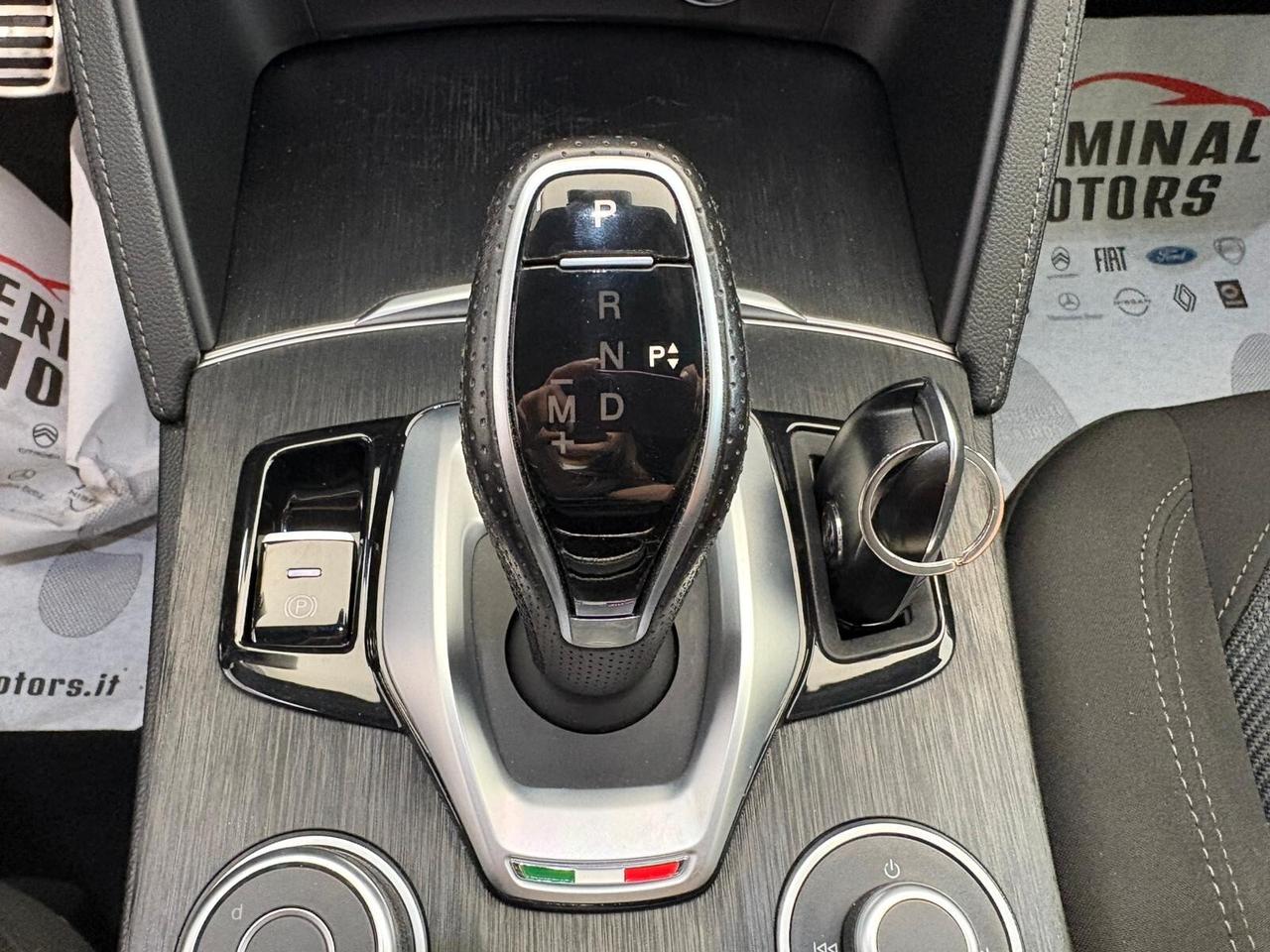 Alfa Romeo Stelvio 2.2 Turbodiesel 190 CV AT8 Q4 Business