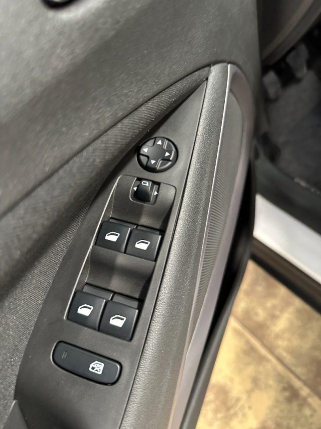 OPEL Crossland X 1.2 12V Advance - Carplay