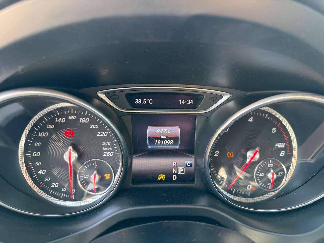 Mercedes-benz CLA 220 d Automatic Premium .IVA ESPOSTA