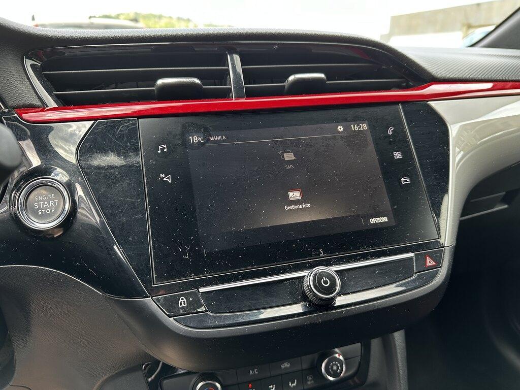 Opel Corsa 5 Porte 1.2 GS Line