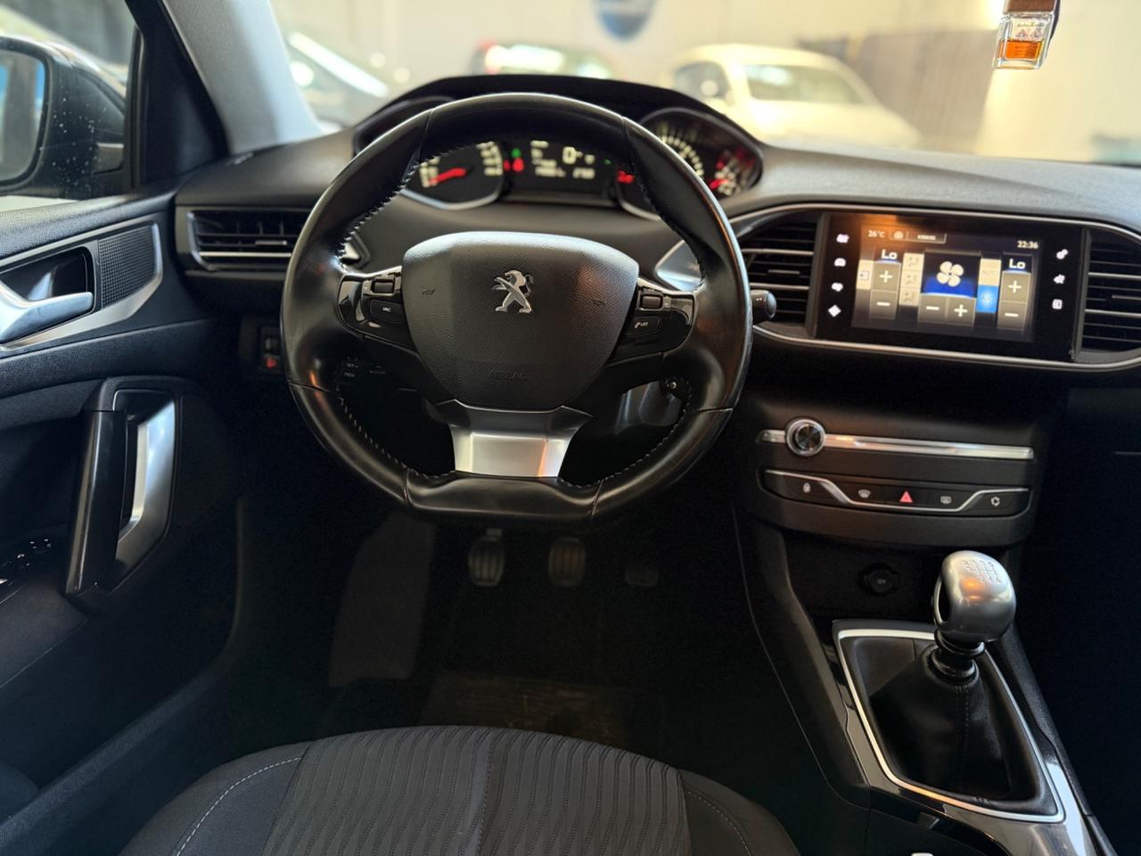 Peugeot 308 BlueHDi 120 S&S SW Business