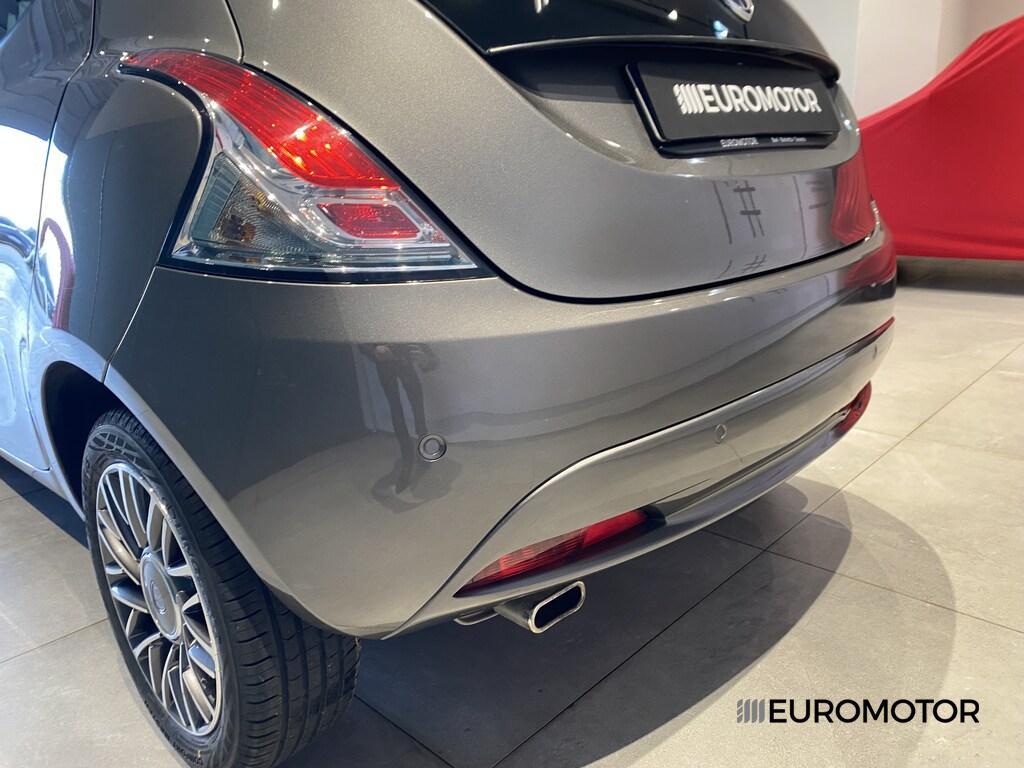 Lancia Ypsilon 5 Porte 1.2 Ecochic Gold