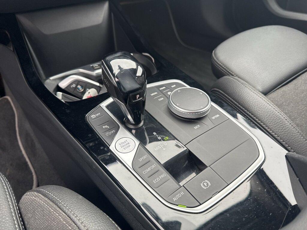 BMW Serie 1 5 Porte 116 d SCR Sport DCT