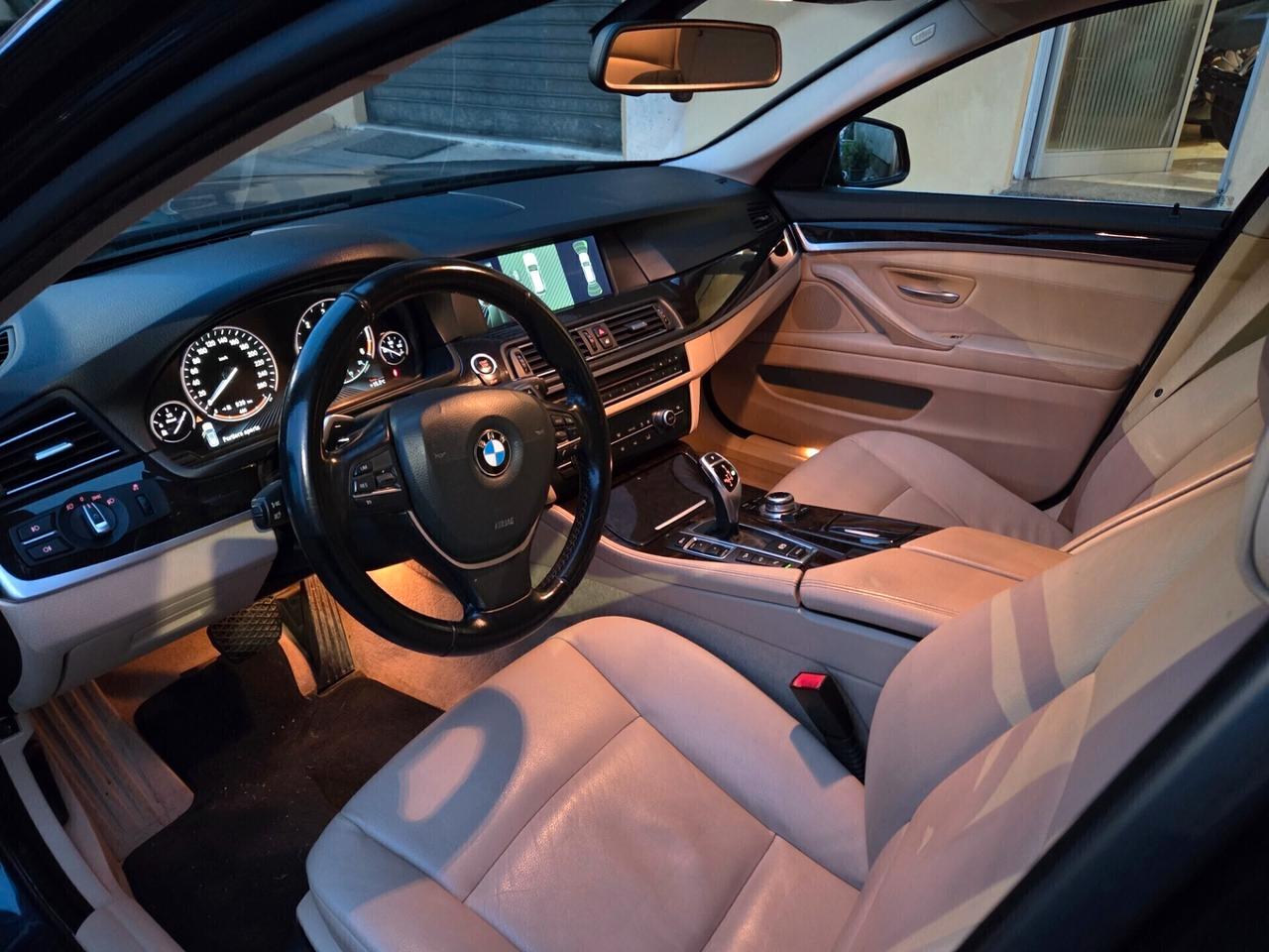 Bmw 530d X-Drive full-optional (Rara)