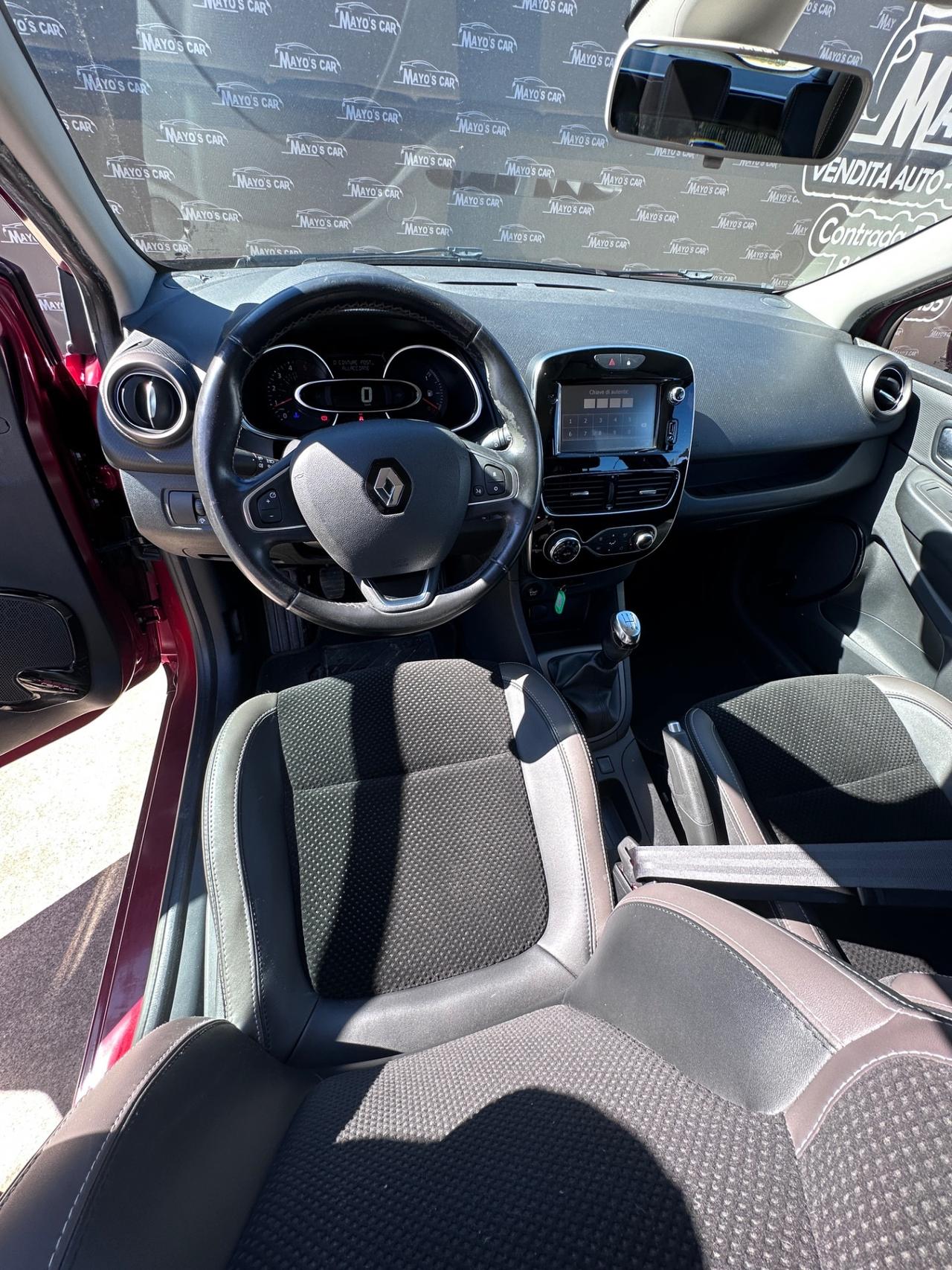 RENAULT CLIO (anno 2017)