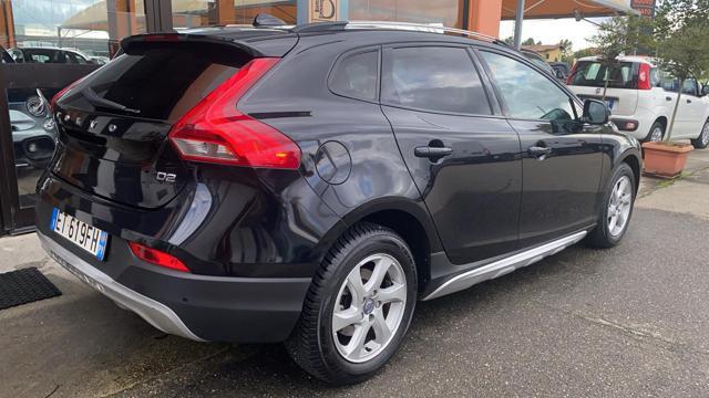 VOLVO V40 Cross Country D2 1.6 Business