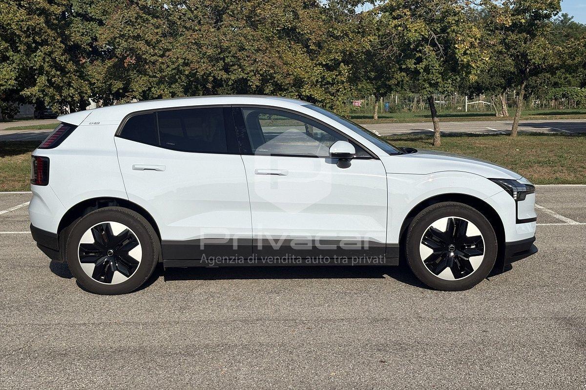 VOLVO EX30 Single Motor Extended Range RWD Core
