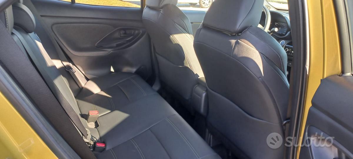 Toyota Yaris Cross 1.5 Hyb 5p.E-CVT AWD Oran.Ed