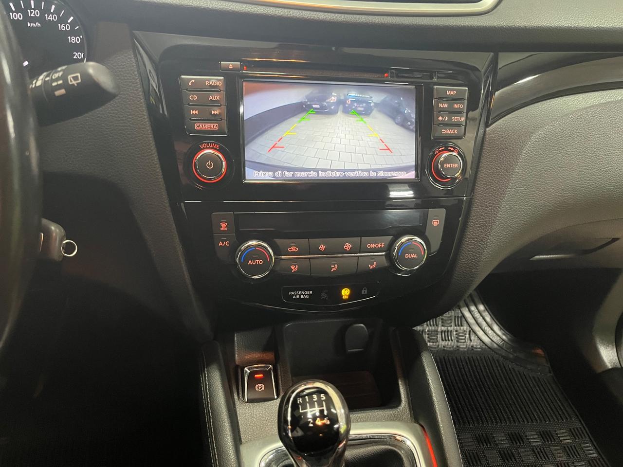 Nissan Qashqai 1.5 dCi Tekna 98000 km 2016