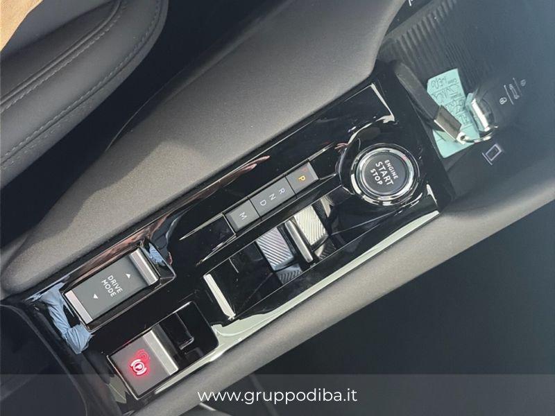 Alfa Romeo Junior 1.2 ibrida Speciale 145cv edct6