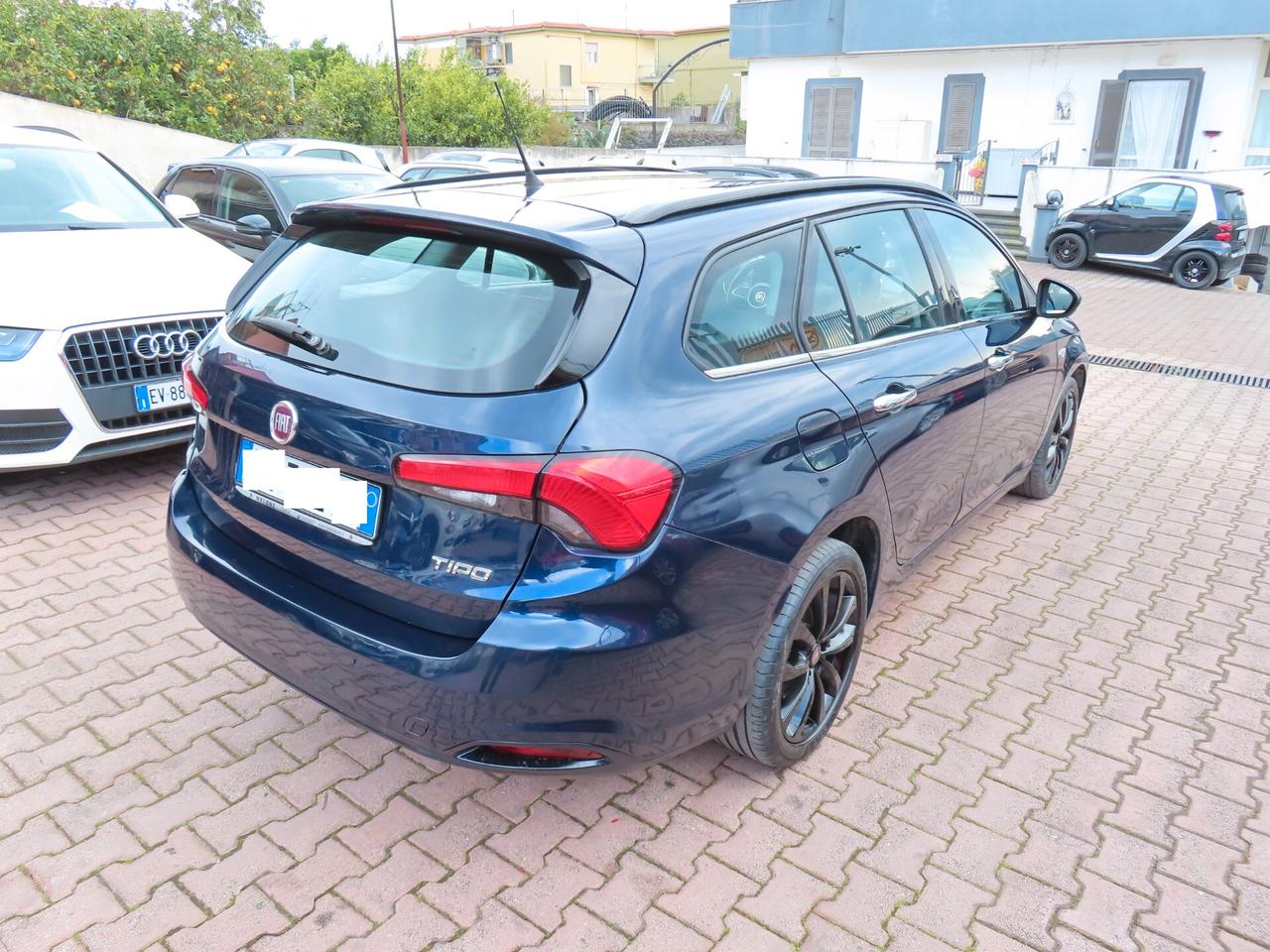 Fiat Tipo 1.6 M-JET STATION WAGON Lounge EURO 6