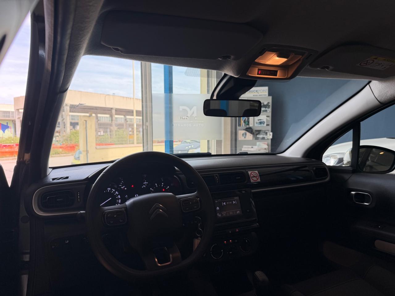 Citroen C3 1.2 benz 83CV 2023 YOU!