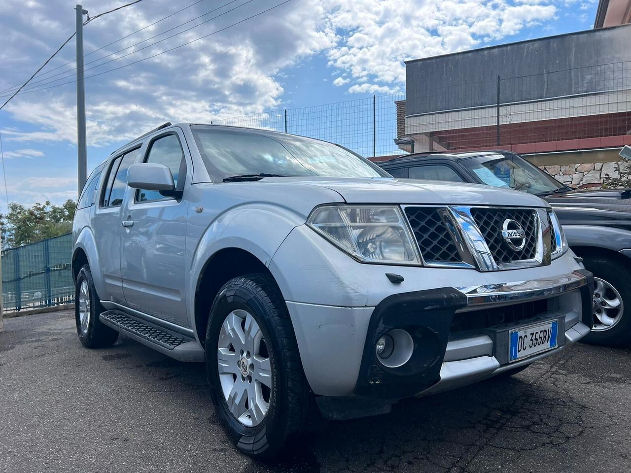 Nissan Pathfinder 2.5 dCi XE Plus