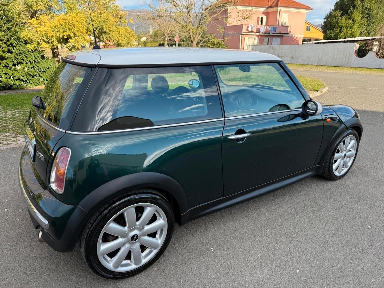 Mini 1.6 16V Cooper