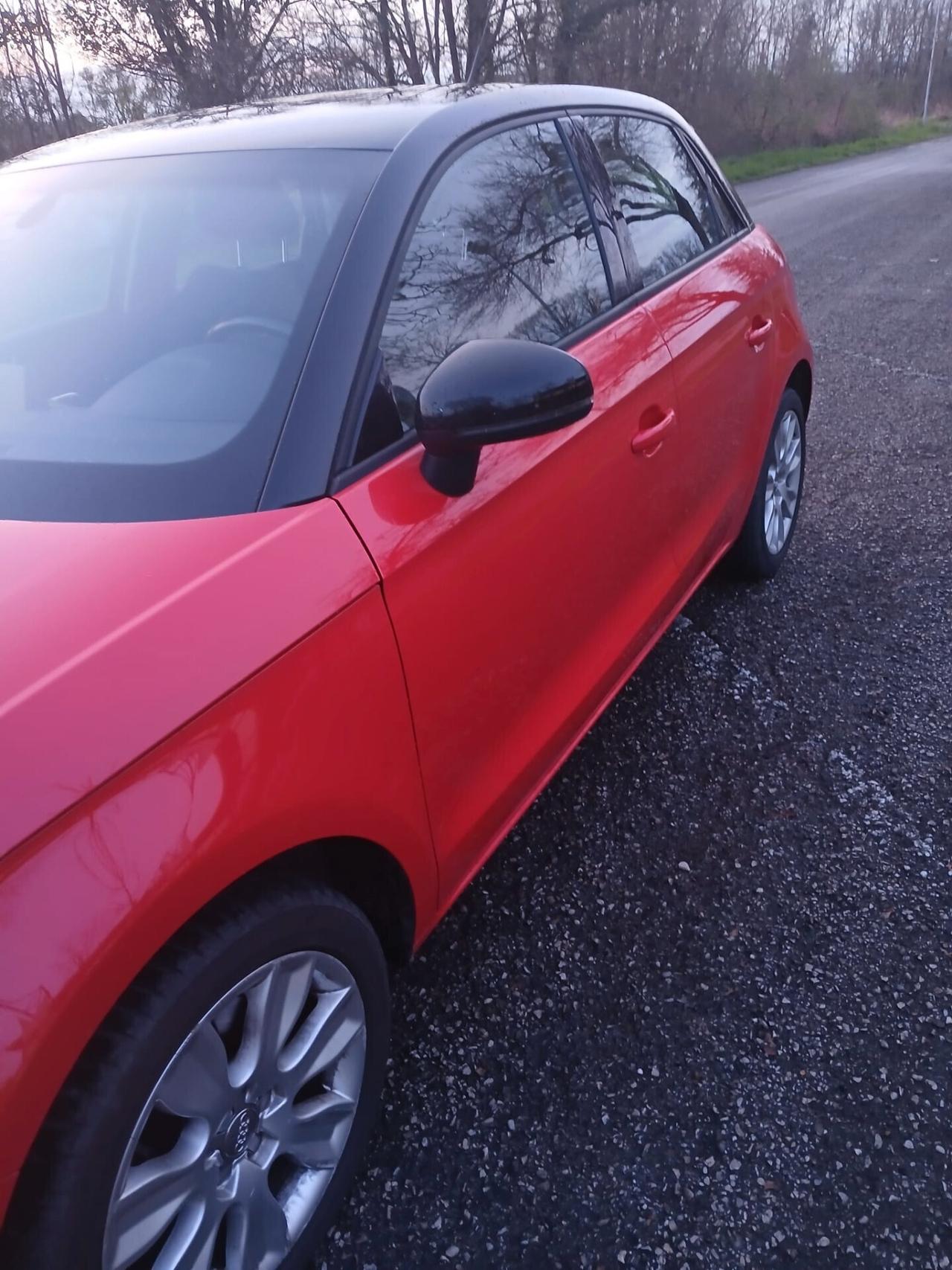 Audi A1 1.6 TDI 105 CV S line edition plus